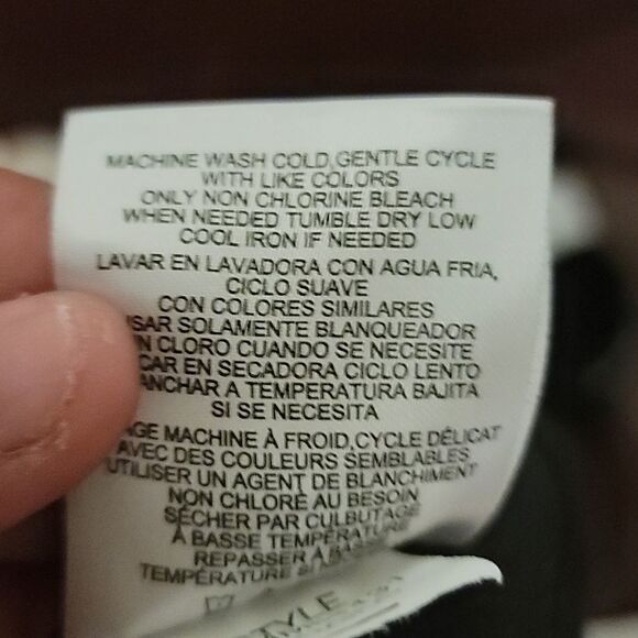 Ellen Tracy Handkerchief Style Blouse Size XL - Picture 7 of 7